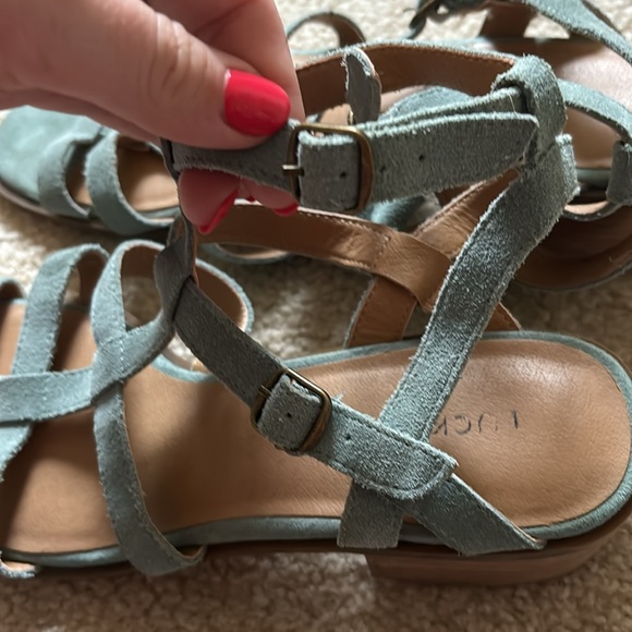 Lucky Brand Payton Sandal - Picture 5 of 5
